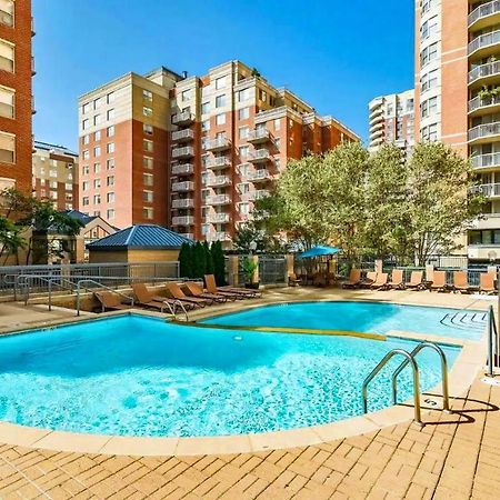 Fantastic 2 Bedroom Condo At Ballston With Gym Арлингтон Экстерьер фото
