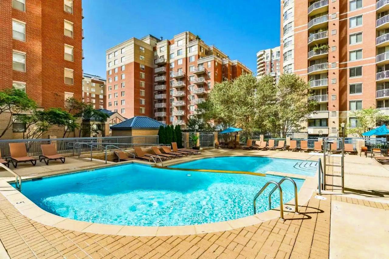 Fantastic 2 Bedroom Condo At Ballston With Gym Арлингтон Экстерьер фото